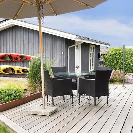 Cozy And Large Summer House Near Roskilde Fjord